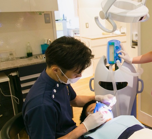 笑気吸入鎮静法